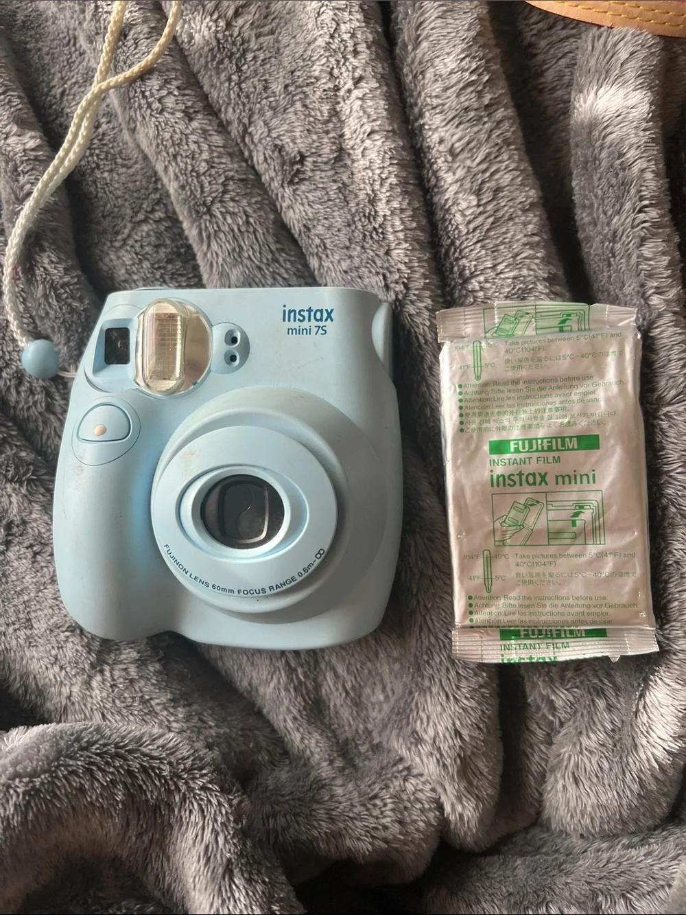 Fujifilm instax mini 7S Instant Camera in Light Blue with Film Pack